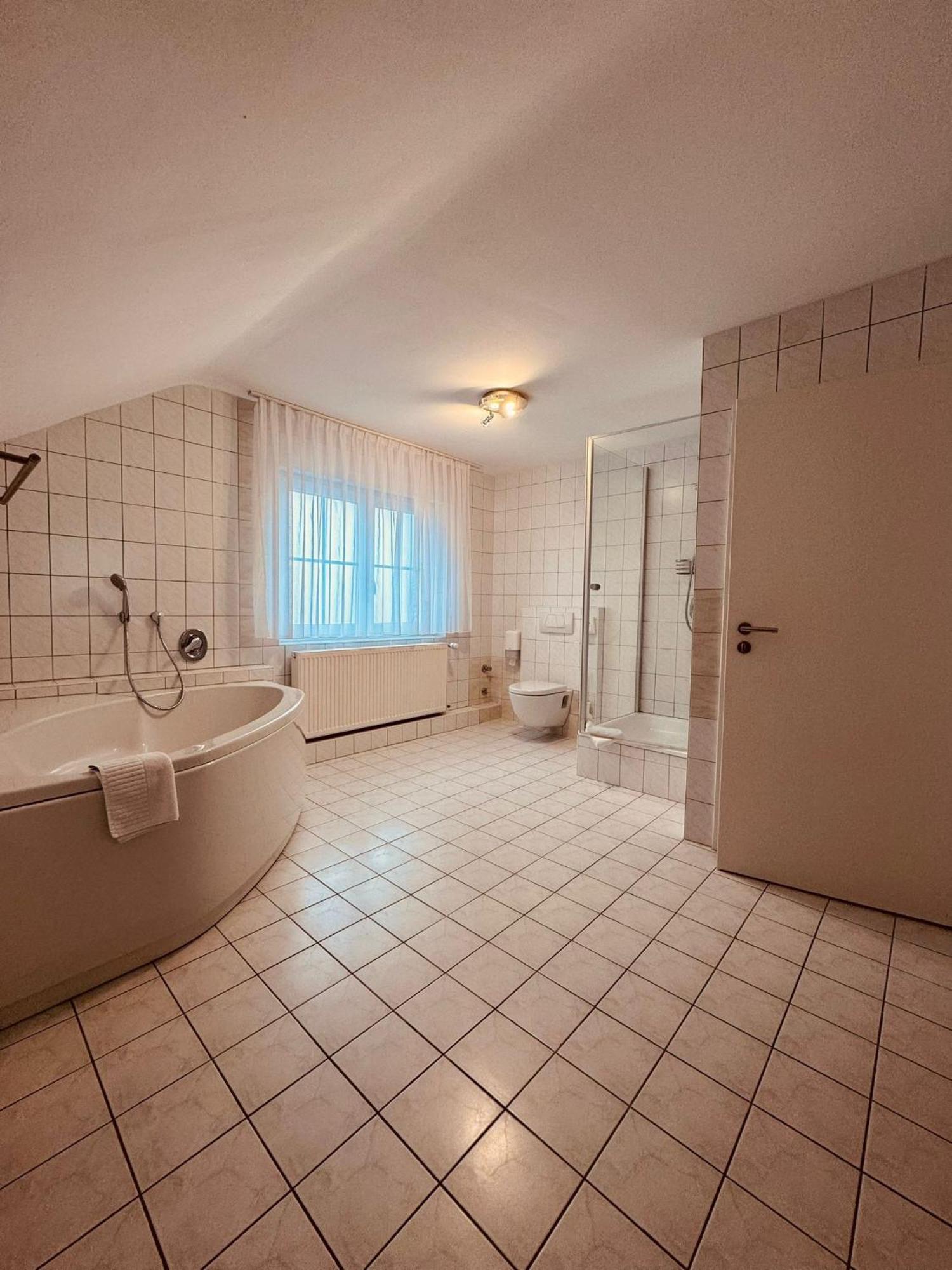 Das Haus Am See Sinzheim Szoba fotó